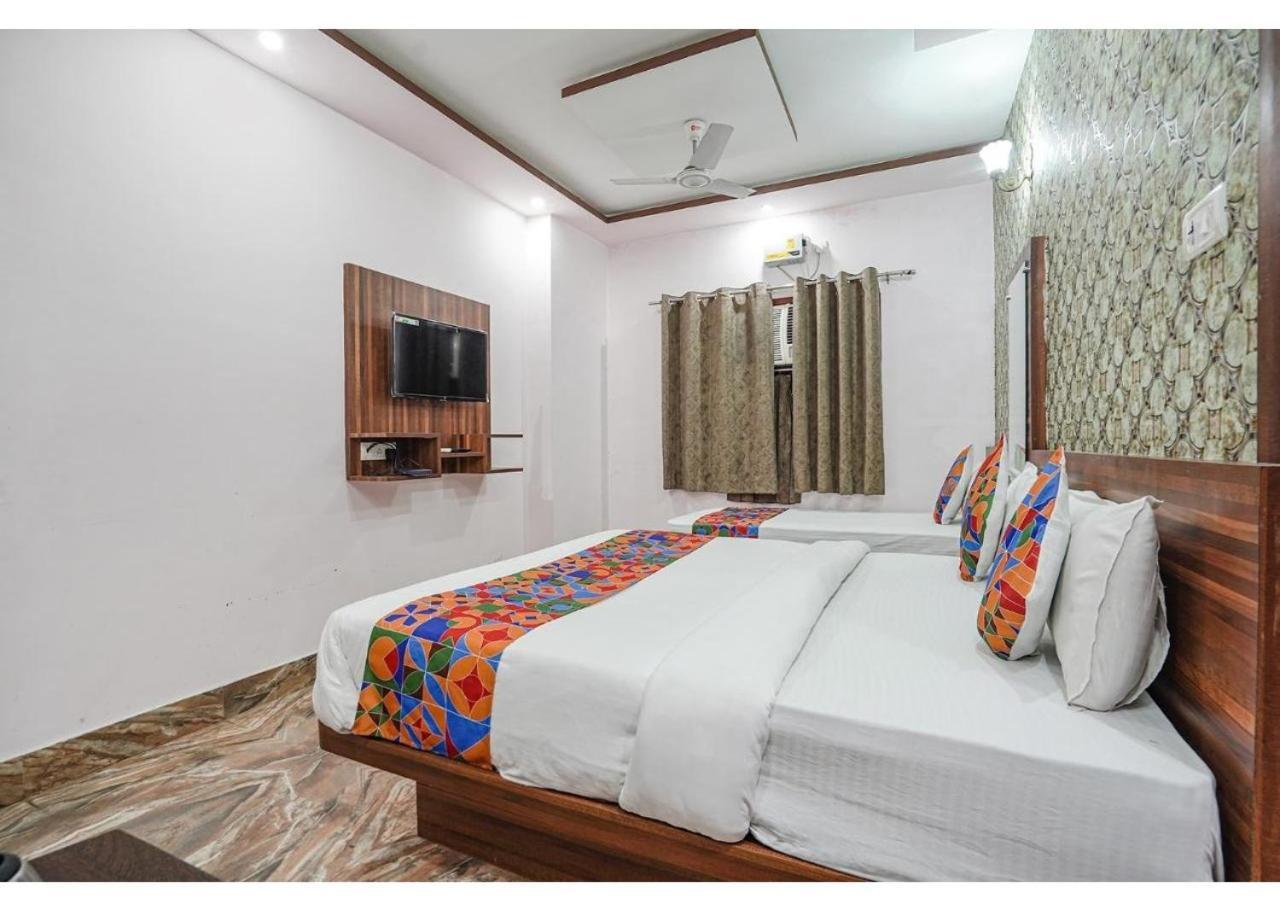 Ashiyana Hotel Varanasi Exterior foto